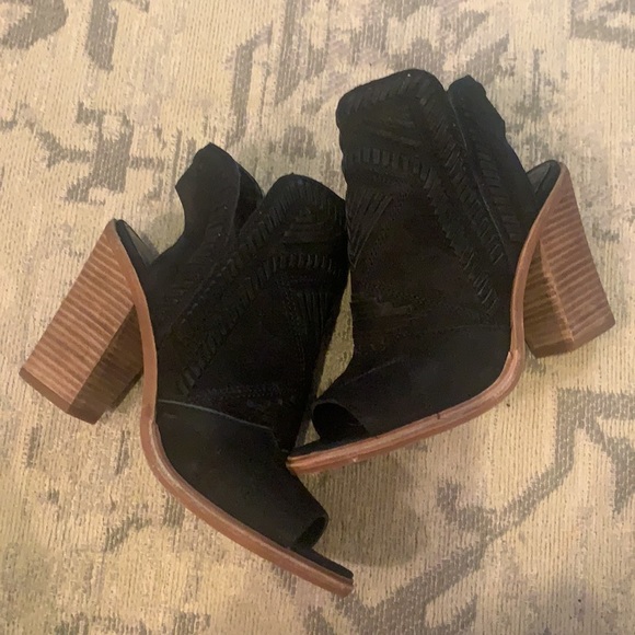 Vince Camino block booties - Picture 4 of 9